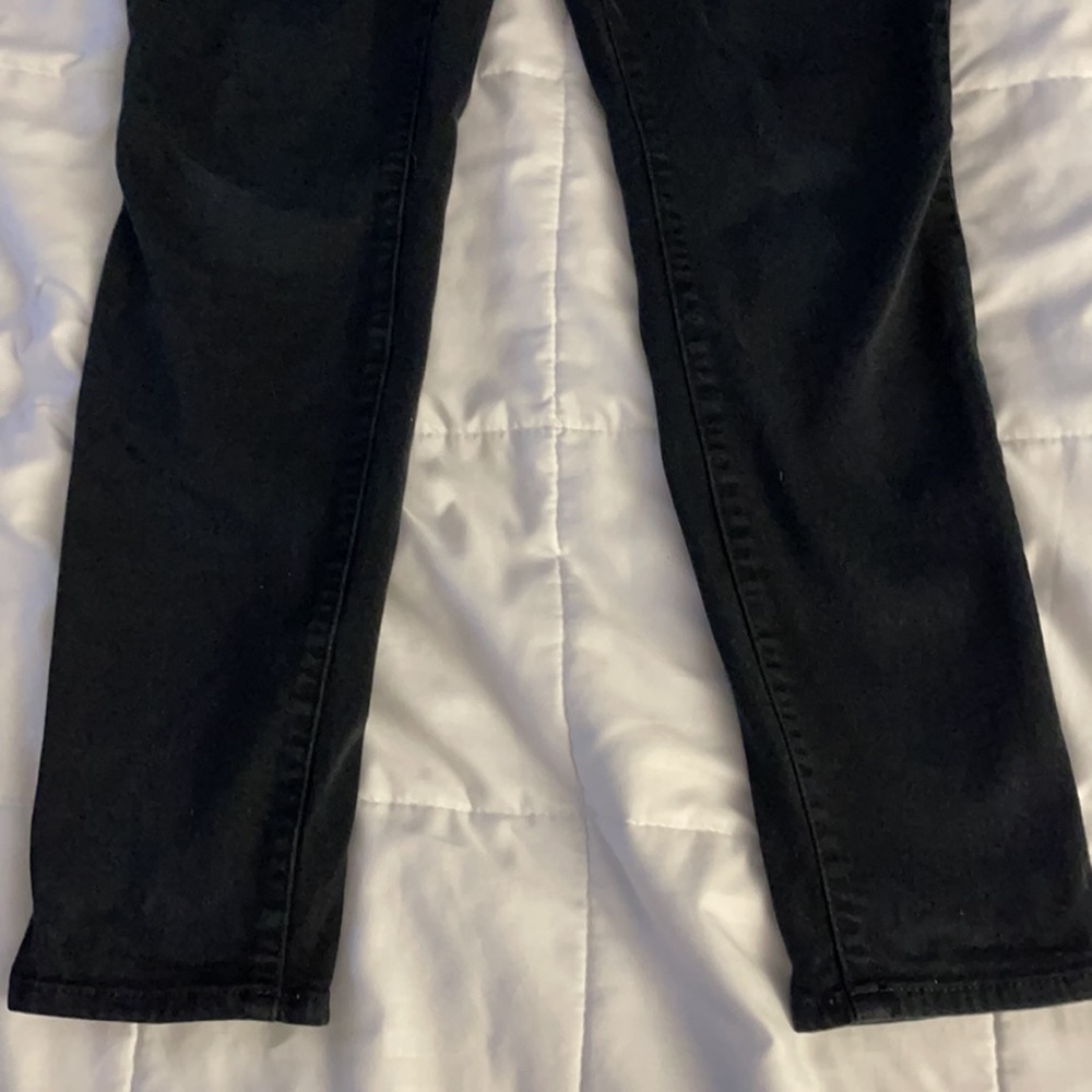 Universal Thread Jeans - Picture 3 of 6